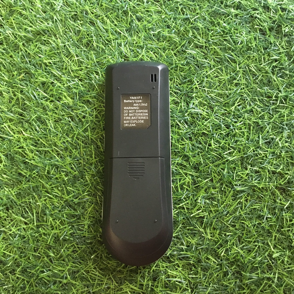 Điều khiển điều hòa GREE mặt đen viền trắng YAN1F1 - Điều khiển gree dễ sử dụng - Tặng kèm pin và bảo hành 3 tháng