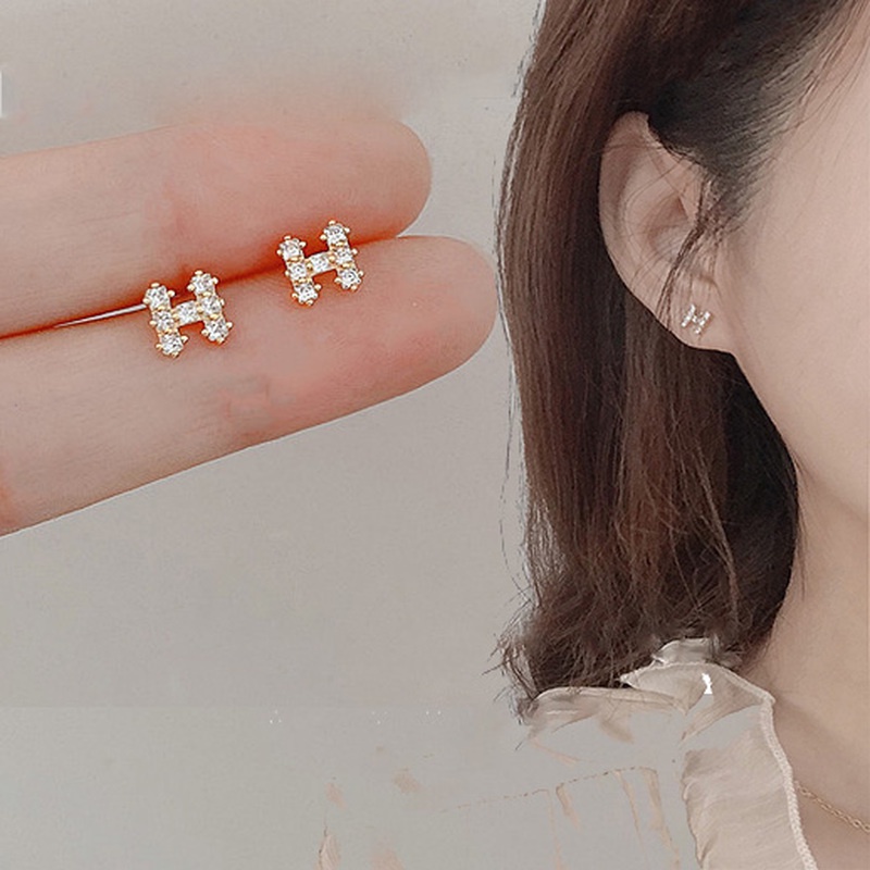 Khuyên tai chữ H đính đá pha lê sang trọng cho nữ