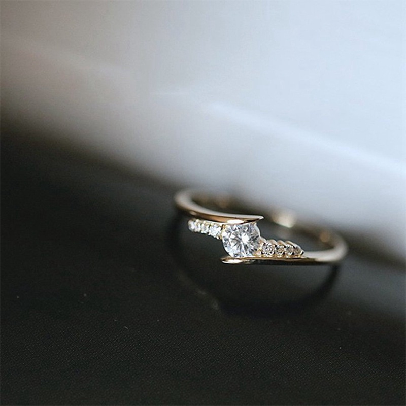 Nhẫn Đính Hôn Đính Đá Zircon AAA Thiết Kế Sang Trọng Cho Nữ