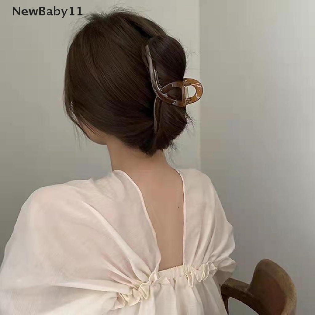 Kẹp Tóc Càng Cua Hình Cá Mập Bằng Acrylic Nhám