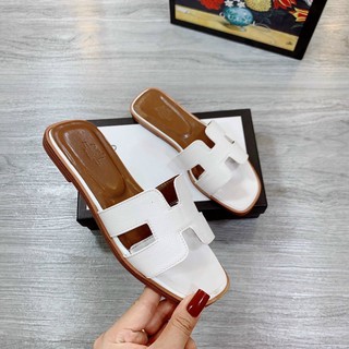 Dép hm trắng đen nâu