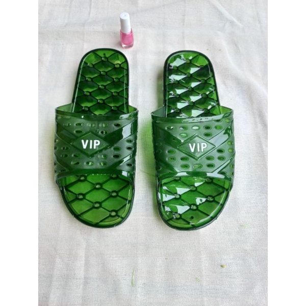 Dép lỗ đi nhà tắm.dép nhựa dẻo vip