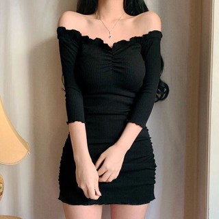 Đầm trễ vai body