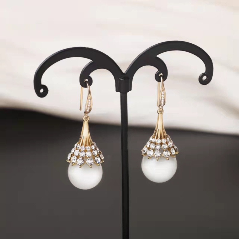 Đôi Bông Tai Ngọc Trai Giả Tua Rua Thời Trang Cho Nữ