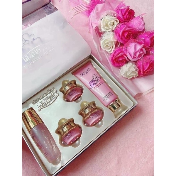 Bộ Mỹ phẩm Hoàng cung Hồng chính hãng 5 món