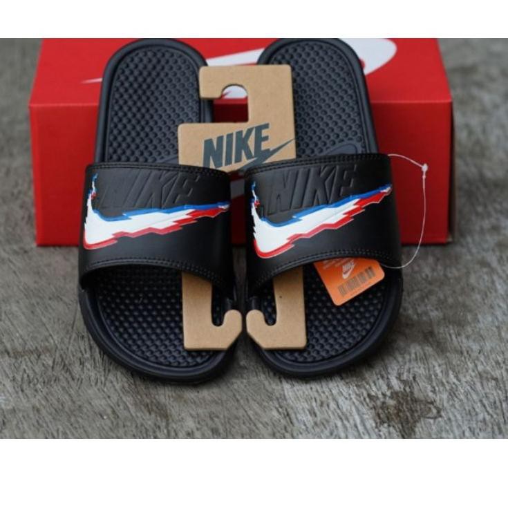 Giày Sandal Nike Benassi Swosh Thời Trang Trẻ Trung