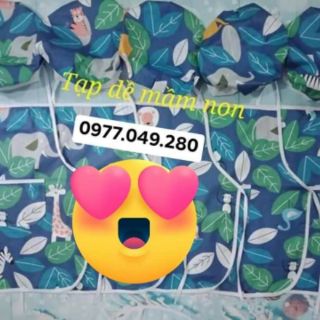 Tạp dề cho bé