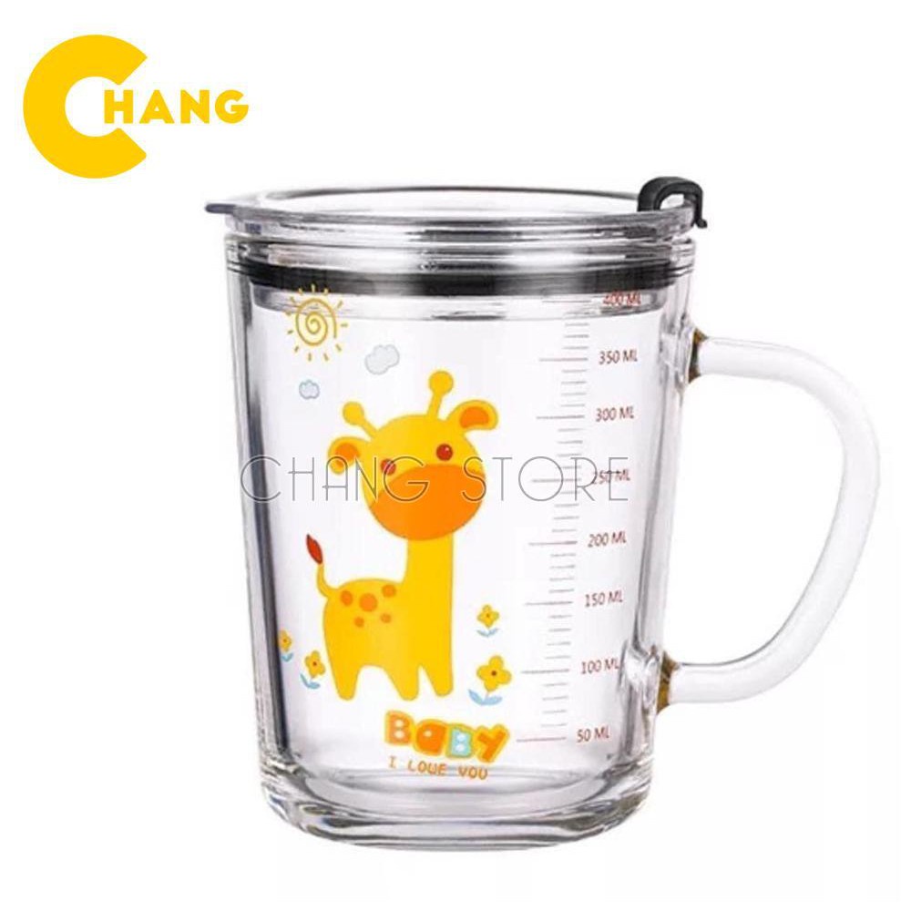 Cốc pha sữa, uống nước thủy tinh chia vạch cho bé có ống hút và nấp đậy chống tràn cho bé