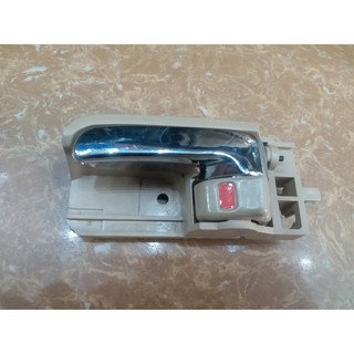 Tay mở cửa trong xe toyota vios 2003-2006