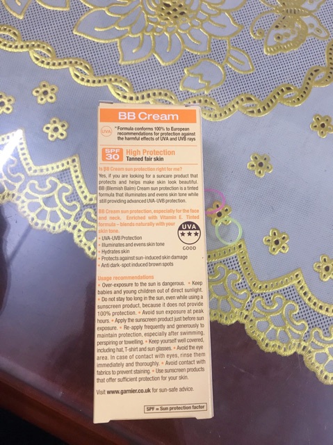 BB Cream Ganier Miracle Skin Perfector for Combination to Oily Skin - Light