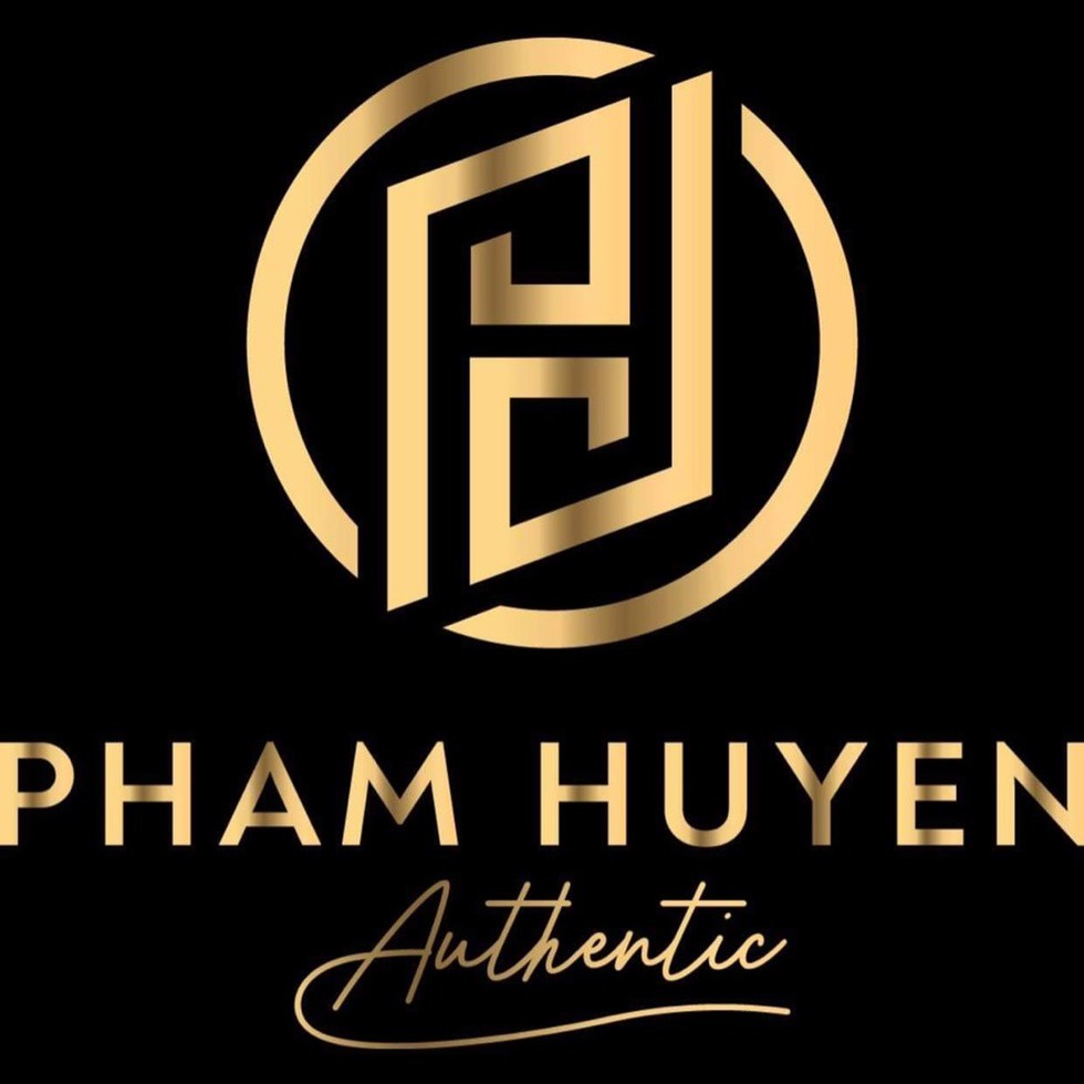Phạm Huyền Authentic