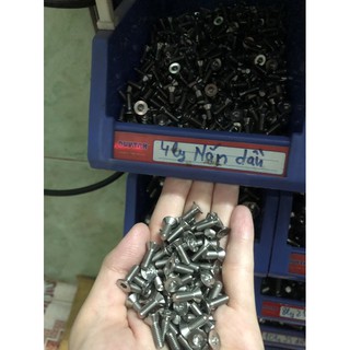 Ốc nắp dầu titan gr5 4ly