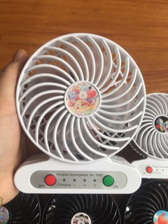 Quạt điện Chạy pin va úab