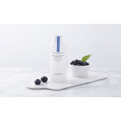 Nước hoa hồng Innisfree BlueBerry ReBalancing Skin 150ml