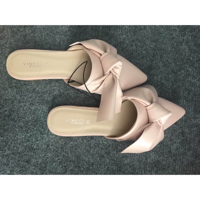 Dép sục vincci
