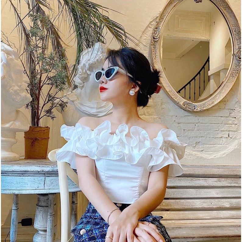 Áo croptop bẹt vai bèo tay ngắn 2 màu