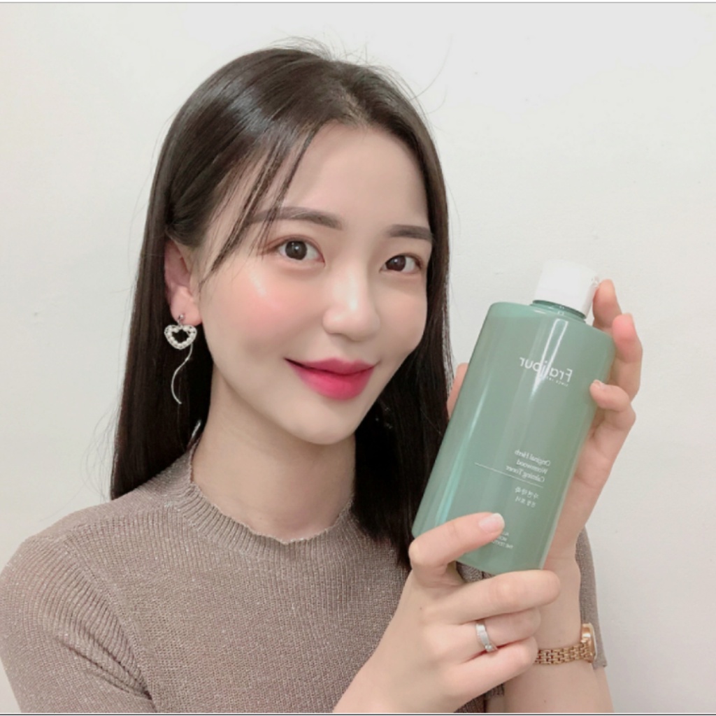 FRAIJOUR Nước Cân Bằng Thảo Mộc Original Herb Wormwood Calming Toner 500ml