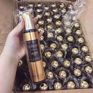 Xịt Dưỡng Tóc