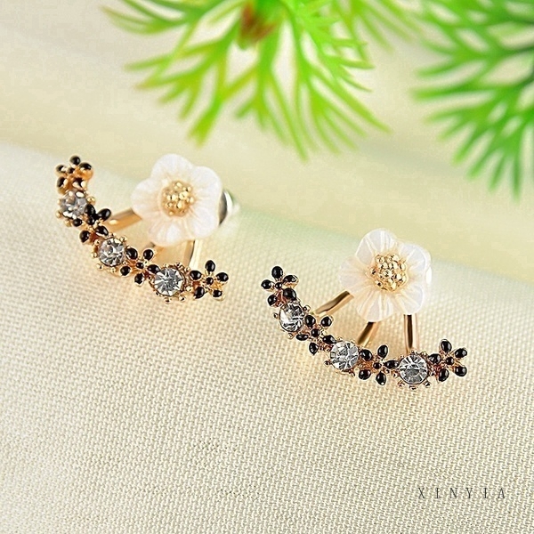 Khuyên Tai Nữ Hình Bông Hoa Thời Trang Hàn