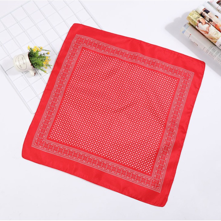 Khăn bandana chấm bi dễ thương BDN08