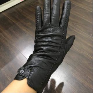 Găng tay da dê lót lông cừu Nga của nữ