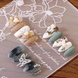 Bảng trưng bày mẫu móng nails - Chất liệu Mica có họa tiết