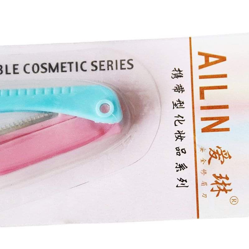 Set trang điểm +túi đựng mỹ phẩm +dao cạo chân mày