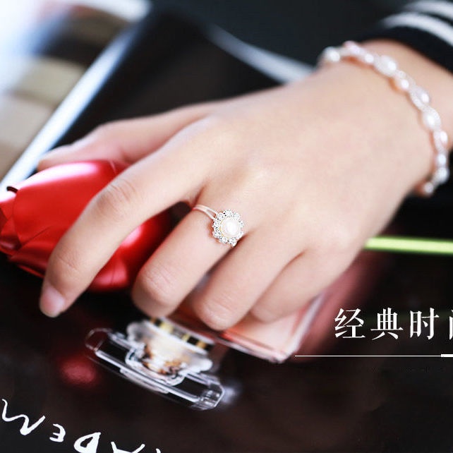 Nhẫn Hình Hoa Hướng Dương Đính Ngọc Trai Phong Cách Hàn Quốc