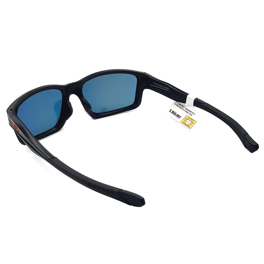 Kính mát Oakley OO9252 09 chính hãng, thiết kế dễ đeo bảo vệ mắt
