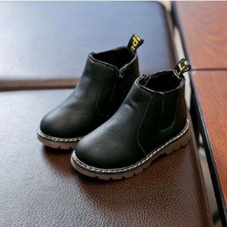 Boot da bé trai, bé gái - chat check size trc khi đặt hàng