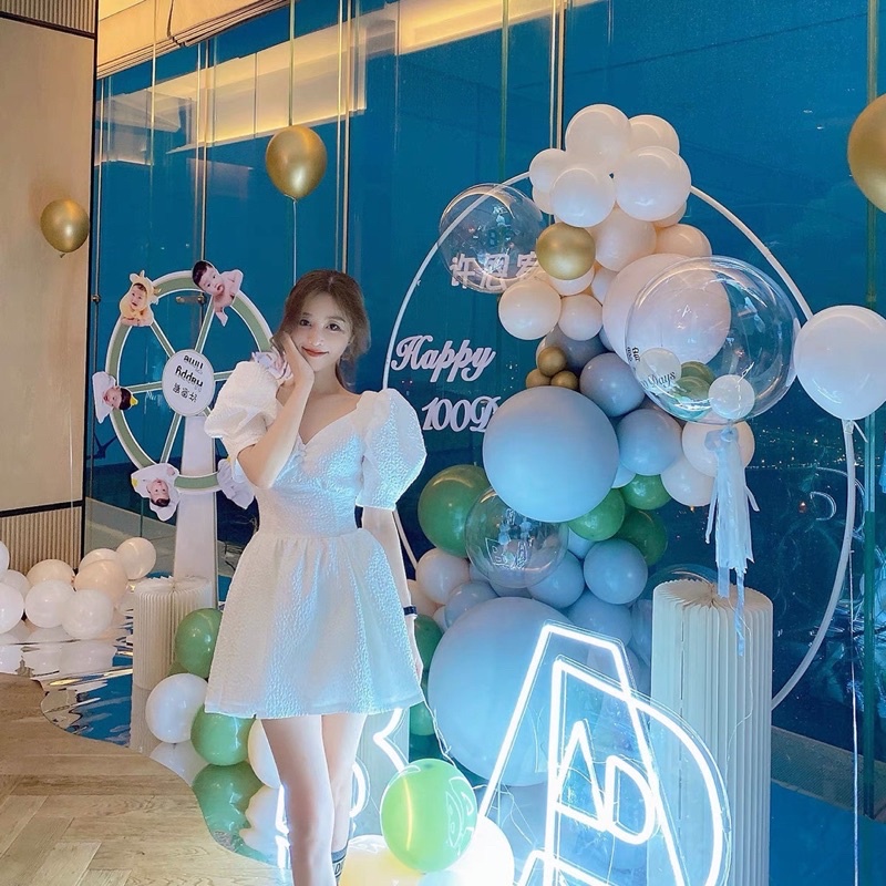 ĐẦM GẤM XỐP CỔ V RÃ NGỰC NÚT BỌC