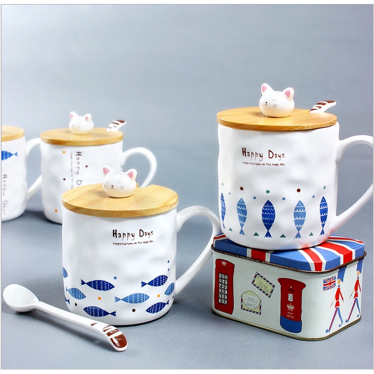 Cốc sứ HAPPY DAY - KHẮC TÊN THEO YÊU CẦU, ly uống nước CÓ NẮP GỖ giữ nhiệt và THÌA, 400ml, HÔP QUÀ TẶNG in logo, in hình