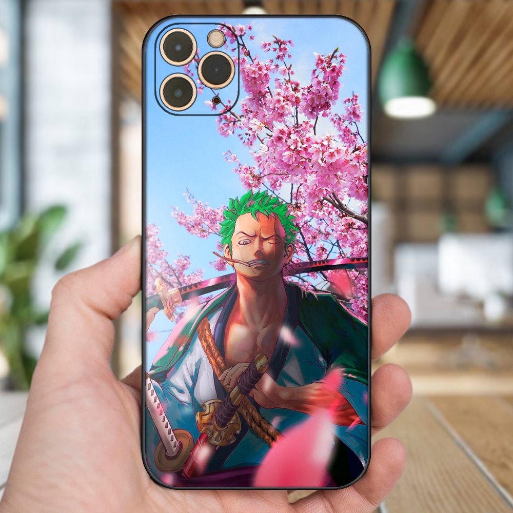 Ốp lưng iPhone 11 Pro Max dẻo đen cạnh vuông in hình Zoro One Piece