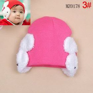 Mũ len có tóc giả