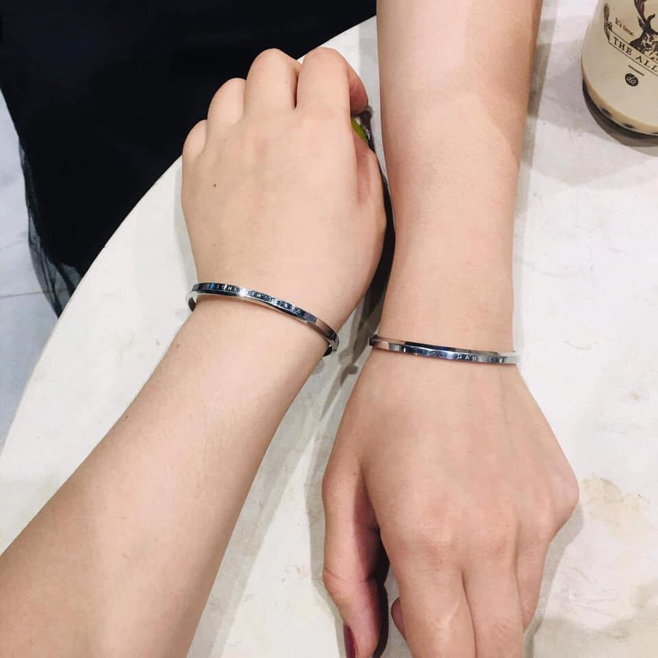 Lắc Tay Đôi Cuff DW Vòng Tay Đôi Cuff CK Vòng tay titan không gỉ Khắc Tên Theo Yêu Cầu