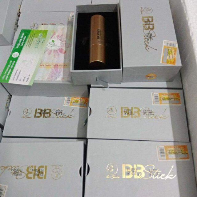 Kem nền BB STICK