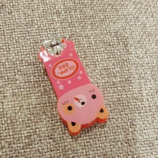 Bấm móng tay cute cho bé
