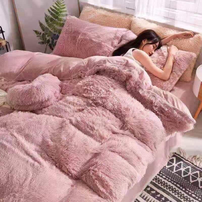 BỘ NỈ LÔNG TIM CAO CẤP NHẬP KHẨU 5 MÓN(TẶNG GỐI TIM TRANG TRÍ SIÊU XINH)