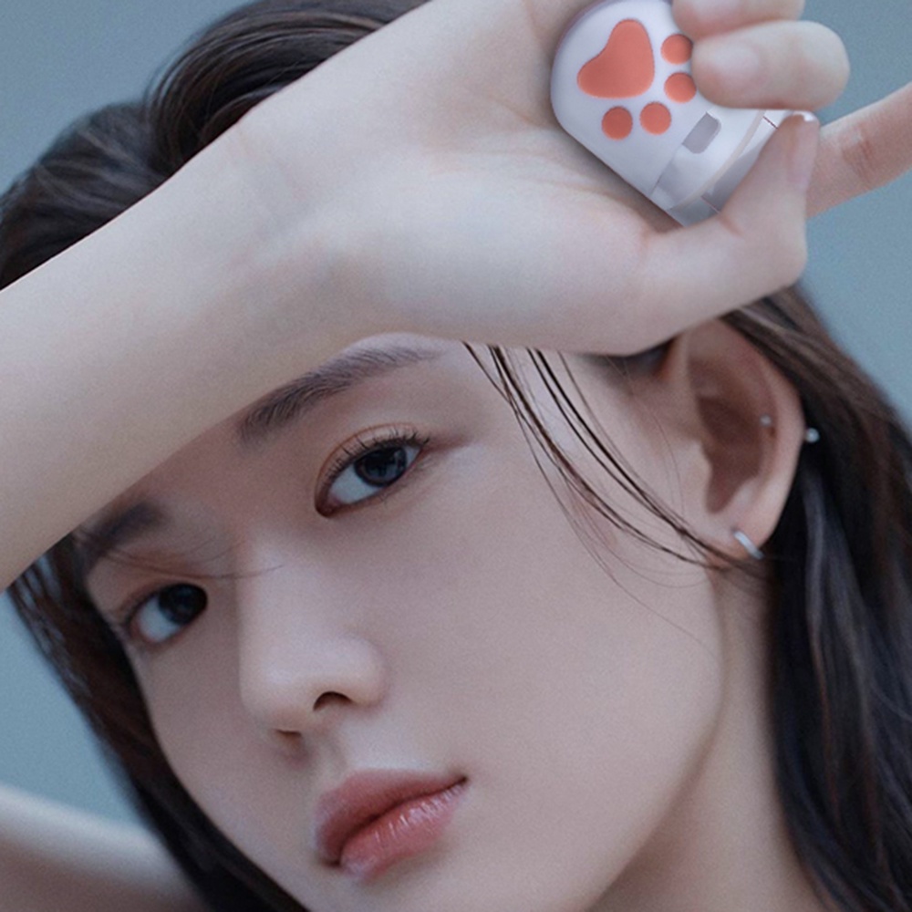 Dụng Cụ Uốn Cong Lông Mi Hình Chân Mèo Bằng Nhựa Nhỏ Gọn Tiện Lợi