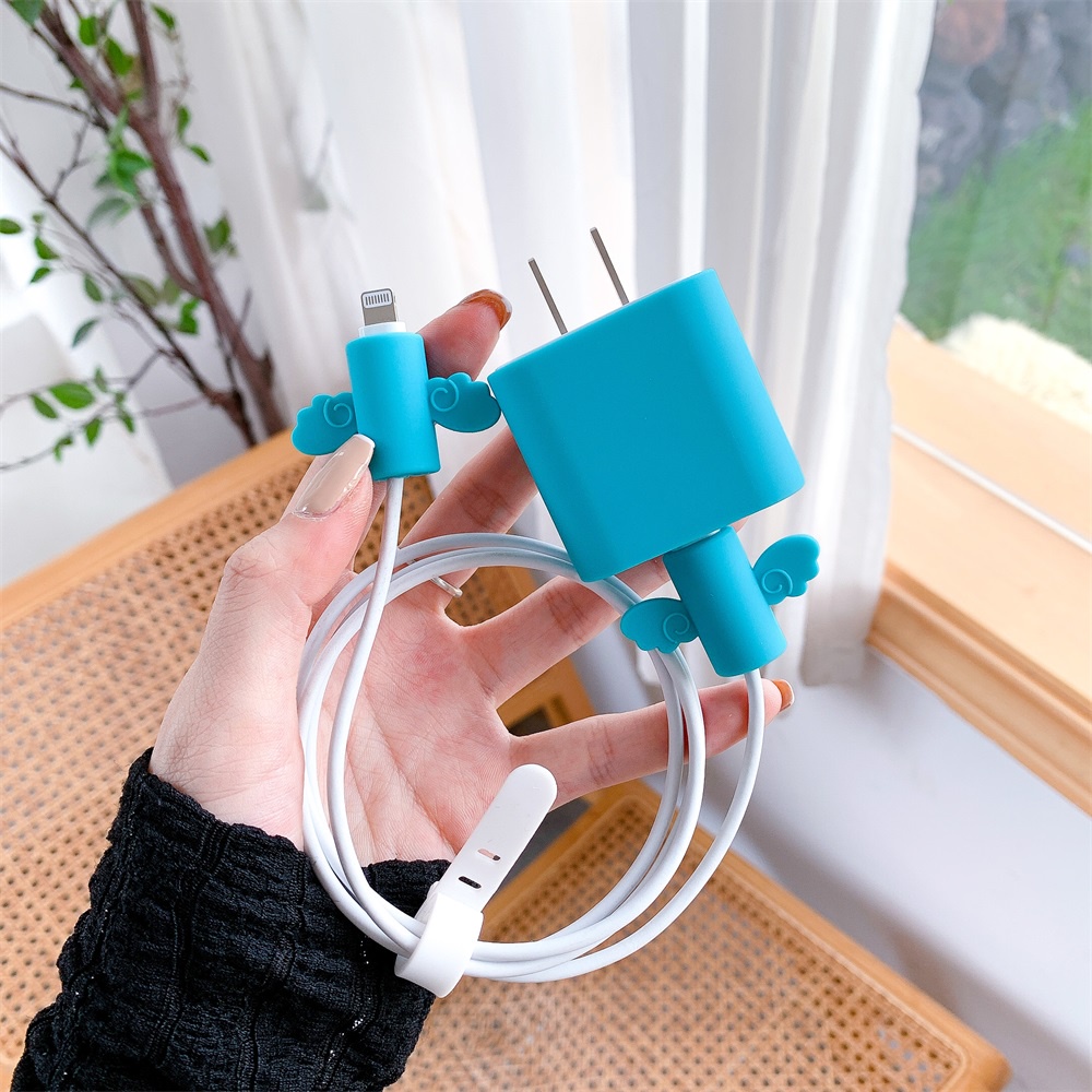 Ốp điện thoại màu kẹo hình chú ong dễ thương cho Iphone 18W 20W