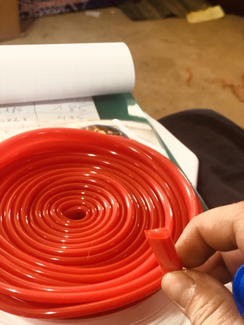 Sản phẩm gia đình làm: Nẹp cánh cửa ô tô cao su non nẹp mềm 3m