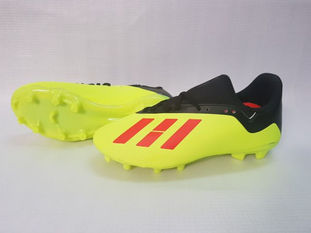 [Siêu Phẩm 2019] Giày đá Bóng đinh cao - tặng túi rút