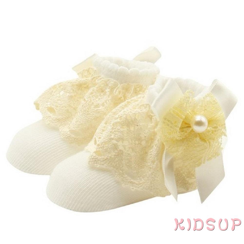 Tất giữ ấm phối ren dễ thương cho bé gái