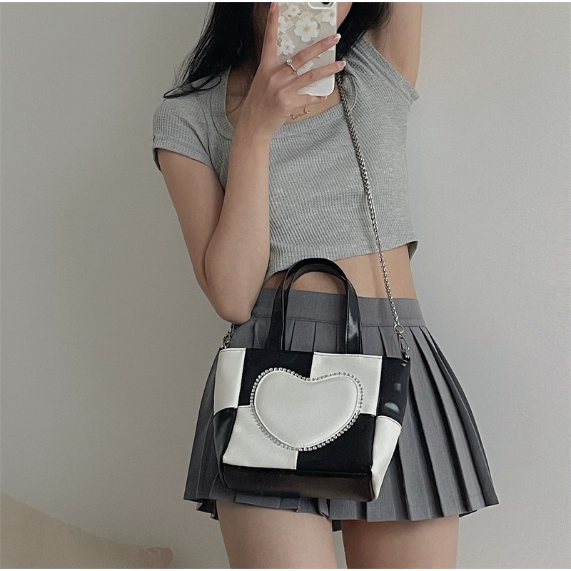Túi xách tay IELGY họa tiết màu kẻ ô tương phản trái tim dành cho nữ