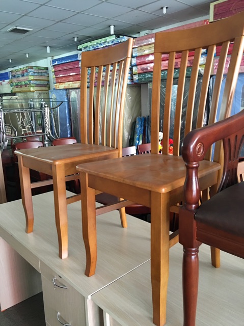 Bàn ăn gỗ xoan đào