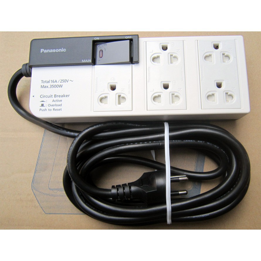 Ổ cắm kéo dài Panasonic WCHG28352 - Có công tắc an toàn