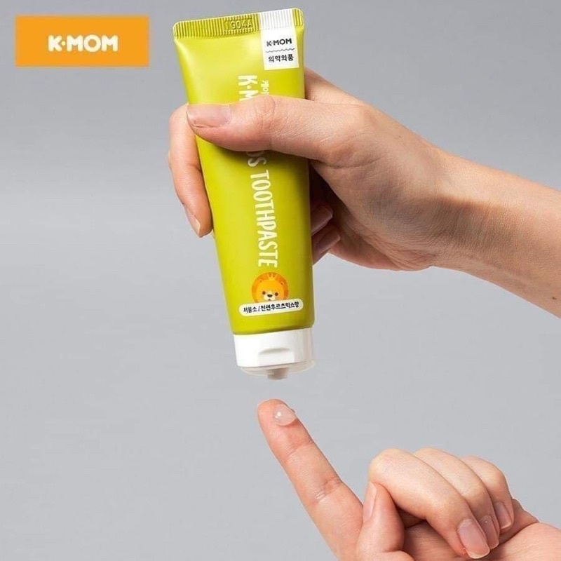 Bàn chải và kem đánh răng K-Mom Hàn Quốc