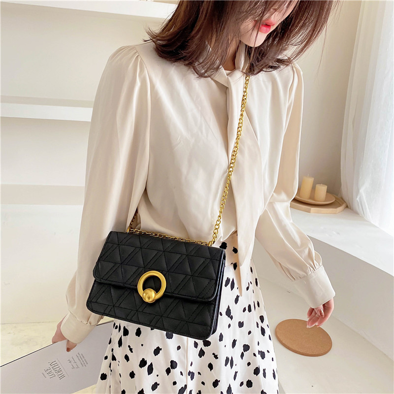 Túi Xách Đeo Chéo Dây Mắc Xích Thời Trang Xinh Xắn Dành Cho Nữ