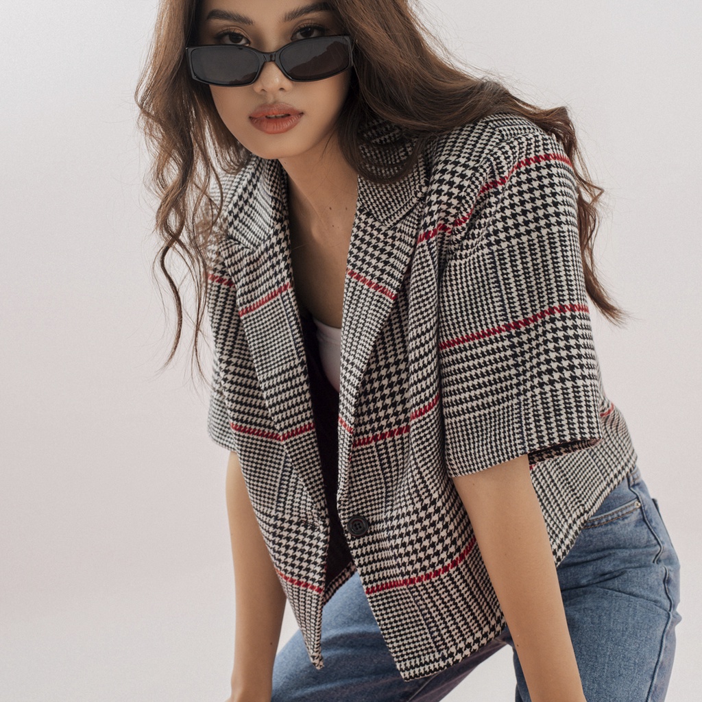 TATICHU - Red Plaid Cropped Blazer _ Áo Blazer croptop caro bố tay ngắn