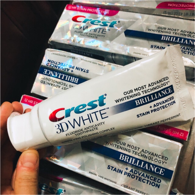Kem đánh răng Crest 3D Brilliance làm trắng răng tiên tiến vị bạc hà sôi động bản Trung - Mỹ
